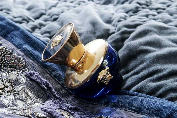 قیمت عطر ادکلن ورساچه دیلان بلو زنانه