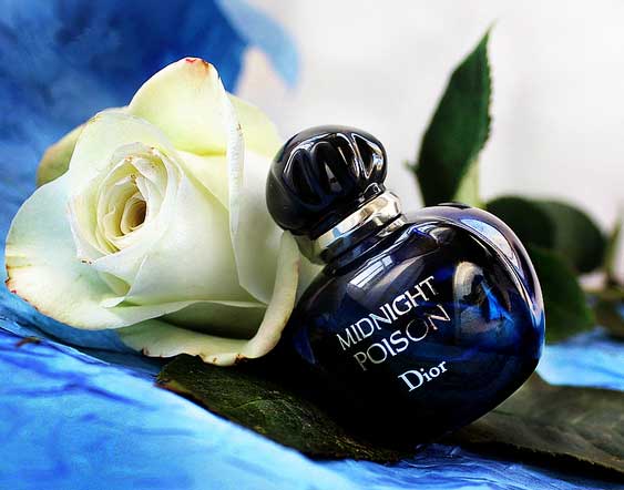 عطر ادکلن دیور میدنایت پویزن