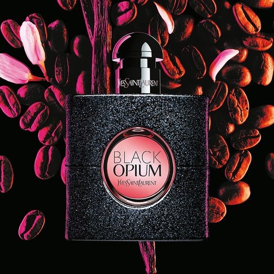 عطر ادکلن ایو سن لورن بلک اپیوم Saint Laurent black opium.jpg